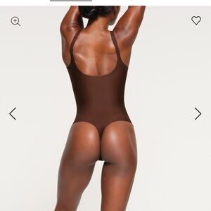 SKIMS Unlined Plunge Bodysuit